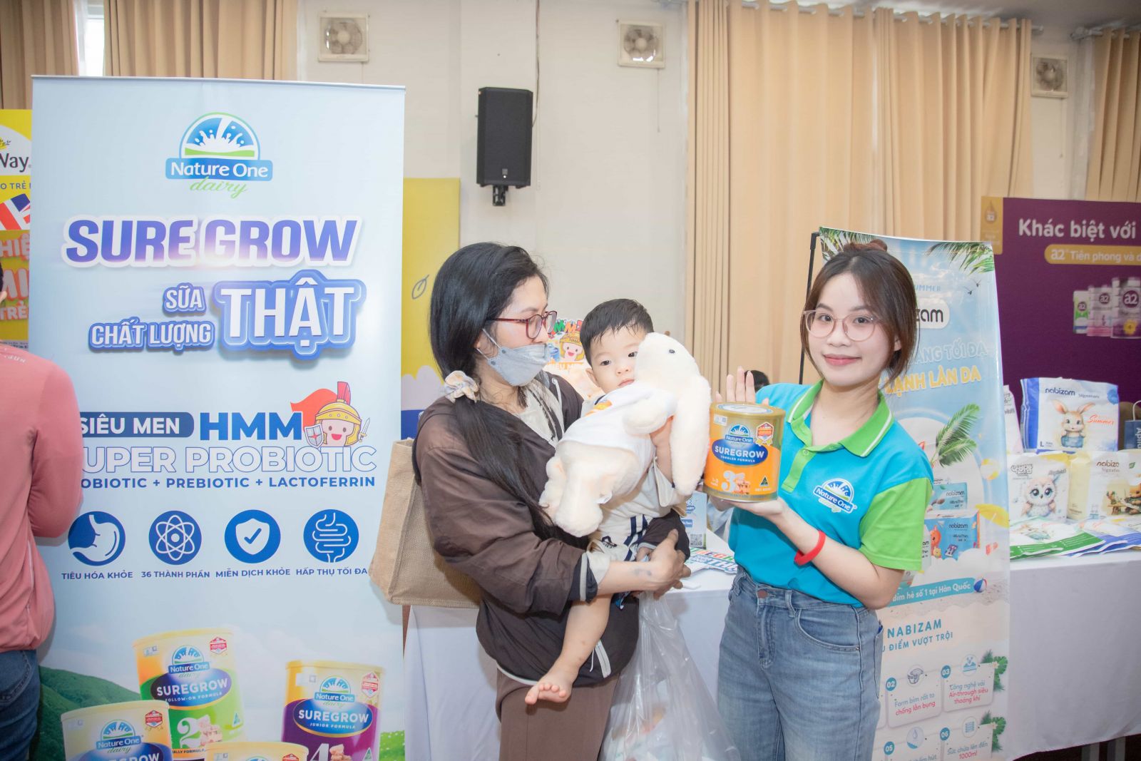 Nature One Dairy đồng hành cùng Shop Mẹ Cá Heo tại sự kiện “BÉ ƠI, NHÀ MÌNH ĐI CHƠI”